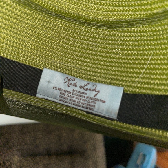 Elegant Green and Blue Women's Hat - Picture 3 of 5